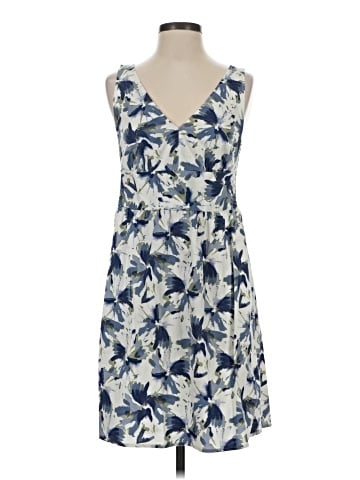 Ann Taylor LOFT Casual Dress (view 1)
