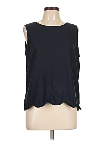 Kenar Sleeveless Top (view 1)