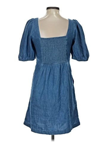 Old Navy Casual Dress (view 2)
