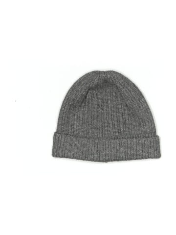 Universal Thread Beanie (view 1)