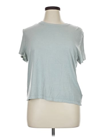 Gap Short Sleeve T-Shirt (view 1)