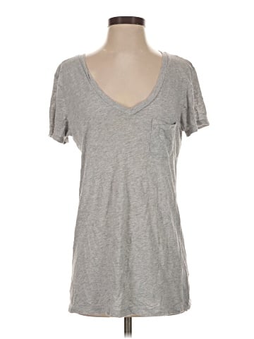 Victoria's Secret Short Sleeve T-Shirt (view 1)