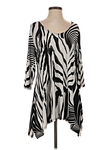 Valentina 3/4 Sleeve Blouse (view 1)