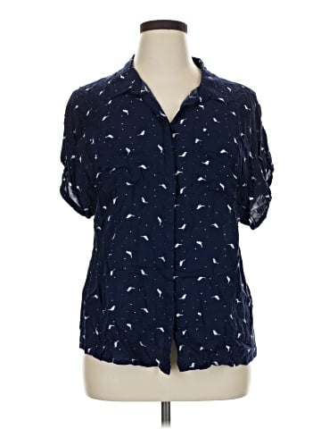 Monroe and Main Short Sleeve Blouse (view 1)