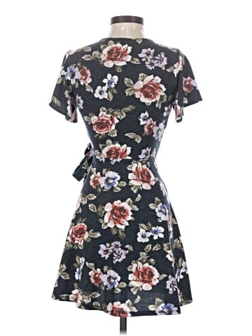Alya Casual Dress (view 2)