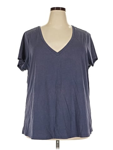 Old Navy Short Sleeve T-Shirt (view 1)