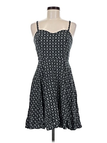 Old Navy Casual Dress (view 1)