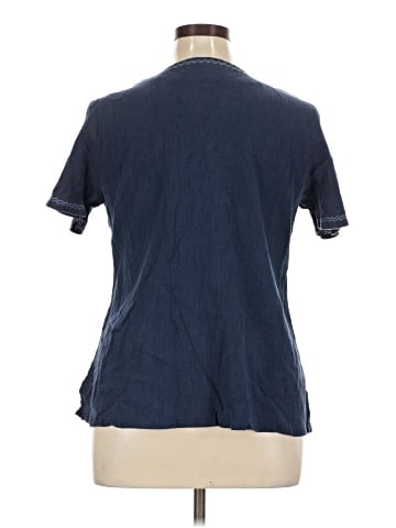 D&Co. Short Sleeve Top (view 2)