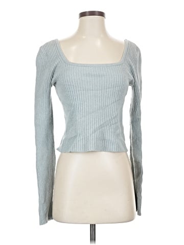 Old Navy Long Sleeve T-Shirt (view 1)