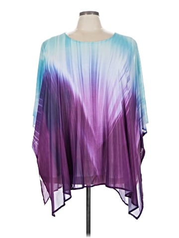 Catherines Poncho (view 1)