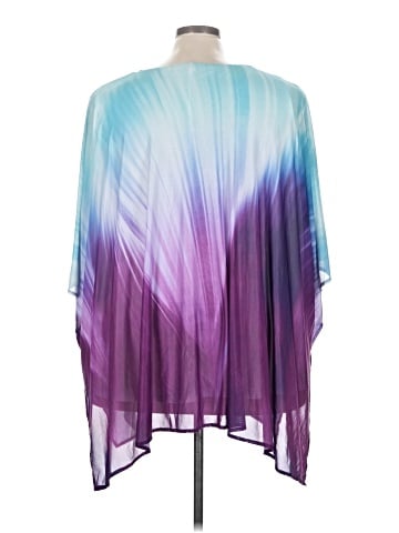 Catherines Poncho (view 2)