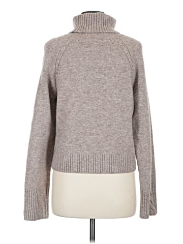 dh New York Turtleneck Sweater (view 2)