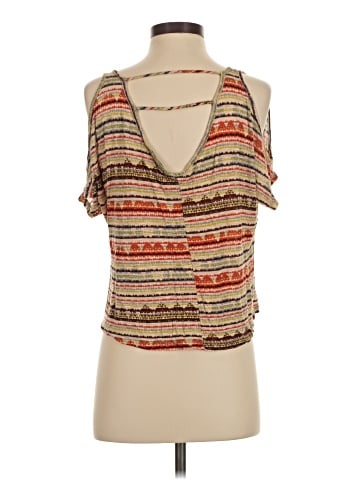 Charlotte Russe Short Sleeve Top (view 2)