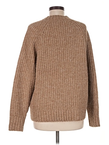 Uniqlo Turtleneck Sweater (view 2)