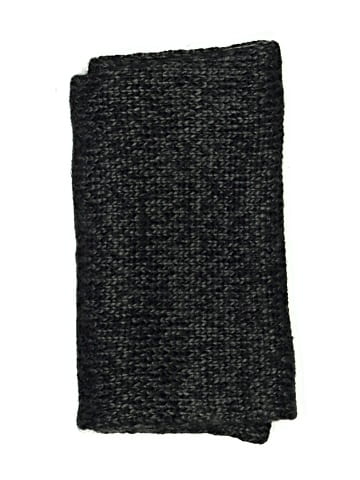 Target Scarf (view 2)