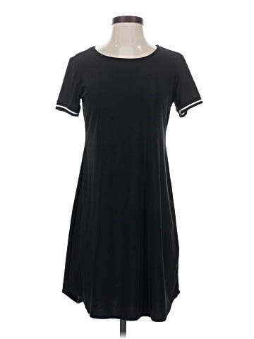 Annalee + Hope Casual Dress (view 1)