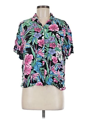 Wild Fable Short Sleeve Blouse (view 1)