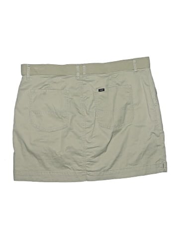 Lee Skort (view 2)