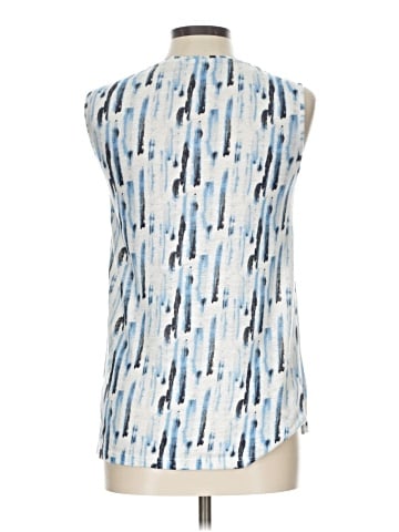 Amina Rubinacci Sleeveless T-Shirt (view 2)