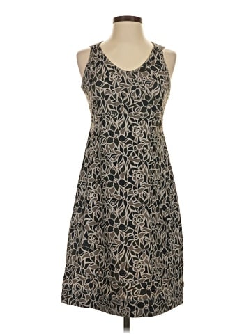 Merrell Casual Dress (view 1)