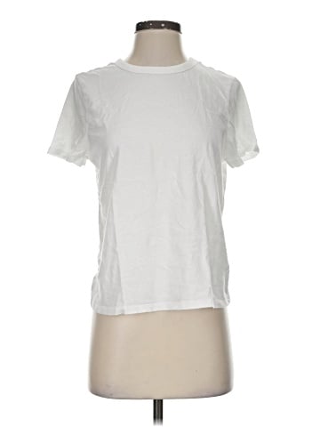 Old Navy Short Sleeve T-Shirt (view 1)