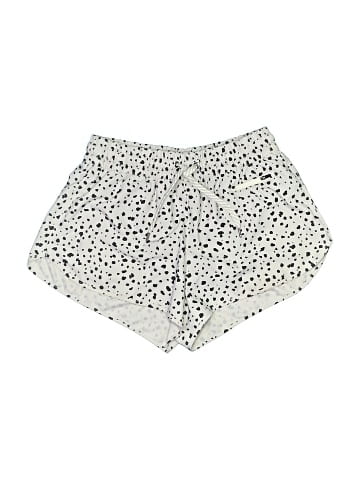 Vuori Shorts (view 1)