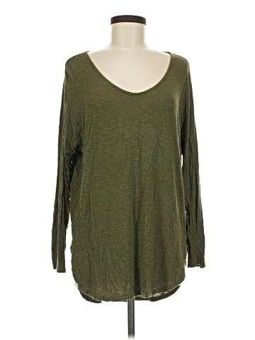 Old Navy Long Sleeve T-Shirt (view 1)