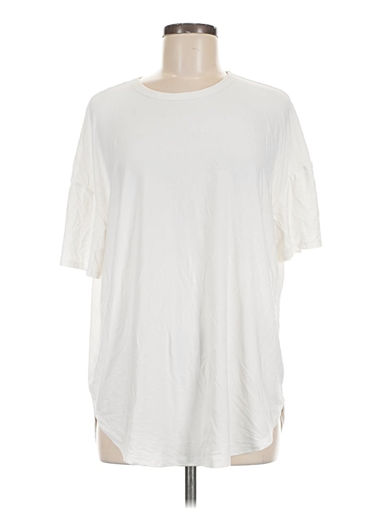 Pre-owned Active By Old Navy Short Sleeve T-shirt In Ivory