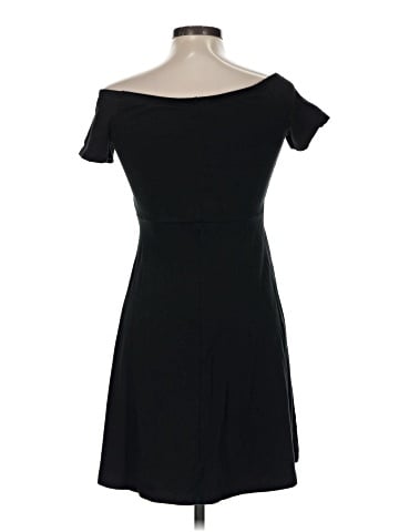 Old Navy Casual Dress (view 2)