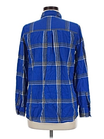 Old Navy Long Sleeve Button-Down Shirt (view 2)