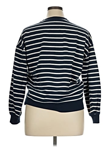 Unbranded Pullover Sweater (view 2)