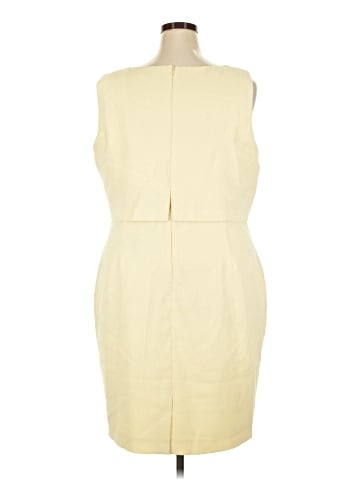 Badgley Mischka Casual Dress (view 2)