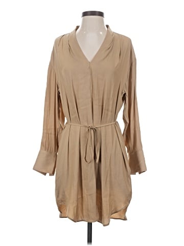 Banana Republic Casual Dress (view 1)