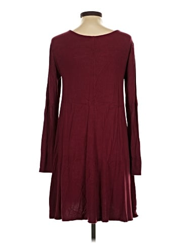 Old Navy Casual Dress (view 2)