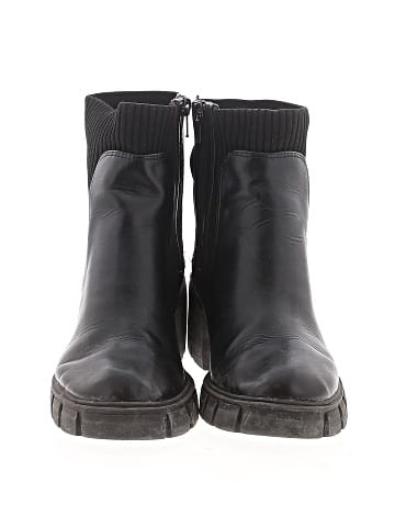 Universal Thread Ankle Boots (view 2)