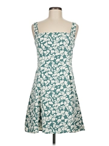 Abercrombie & Fitch Cocktail Dress (view 1)