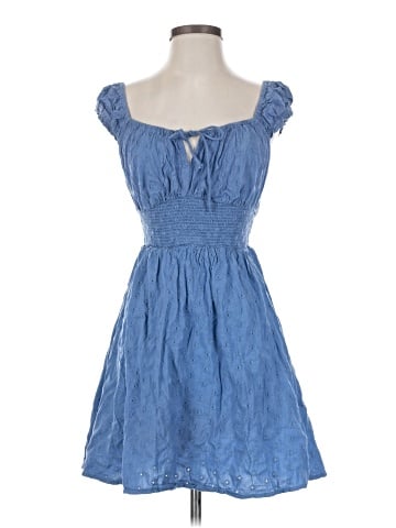 Old Navy Casual Dress (view 1)
