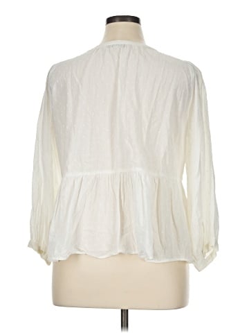 Ann Taylor LOFT 3/4 Sleeve T-Shirt (view 2)