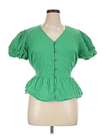 Collectif Short Sleeve Blouse (view 1)