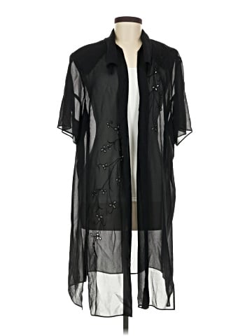 Studio 1 Kimono (view 1)