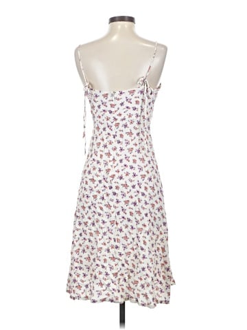 Urban Outfitters Casual Dress (view 2)