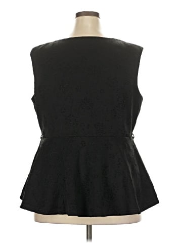 City Chic Sleeveless Blouse (view 2)