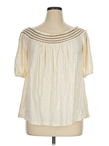 a.n.a. A New Approach Short Sleeve Blouse (view 1)