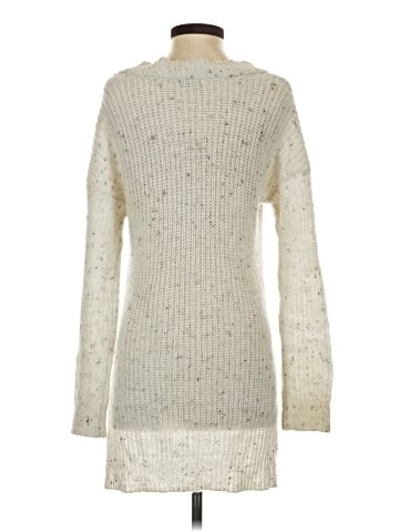 Charlotte Russe Pullover Sweater (view 2)