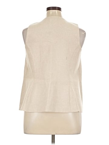 Old Navy Sleeveless Button-Down Shirt (view 2)