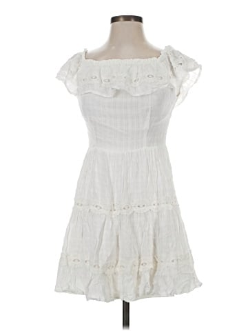 Xhilaration Casual Dress (view 1)