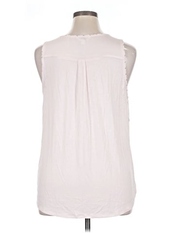Candie's Sleeveless Button-Down Shirt (view 2)
