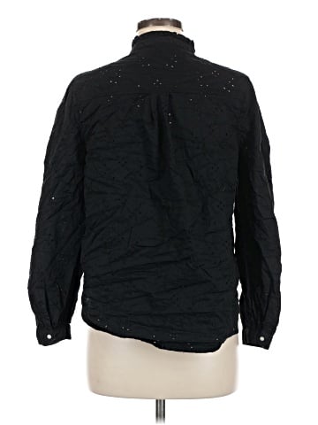 Old Navy Long Sleeve Button-Down Shirt (view 2)