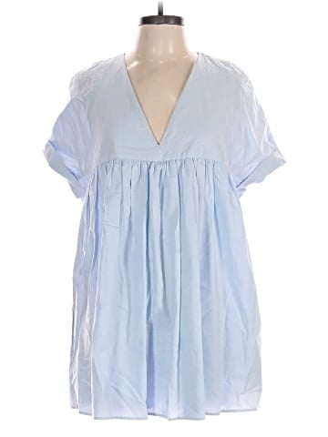 Trafaluc by Zara Casual Dress (view 1)