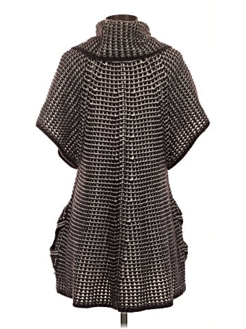 Wow Couture Poncho (view 2)